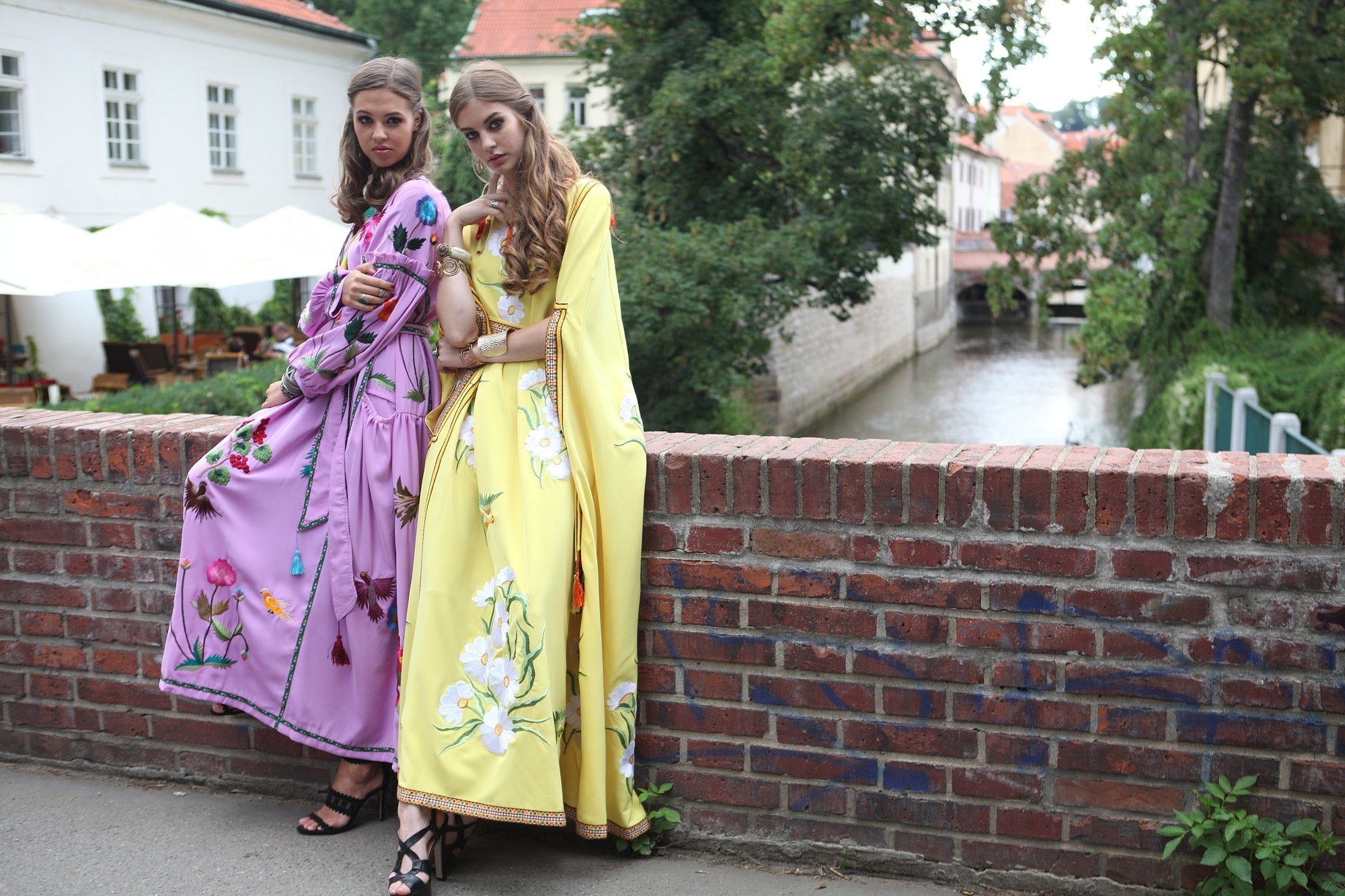 Hera (Canary Yellow)