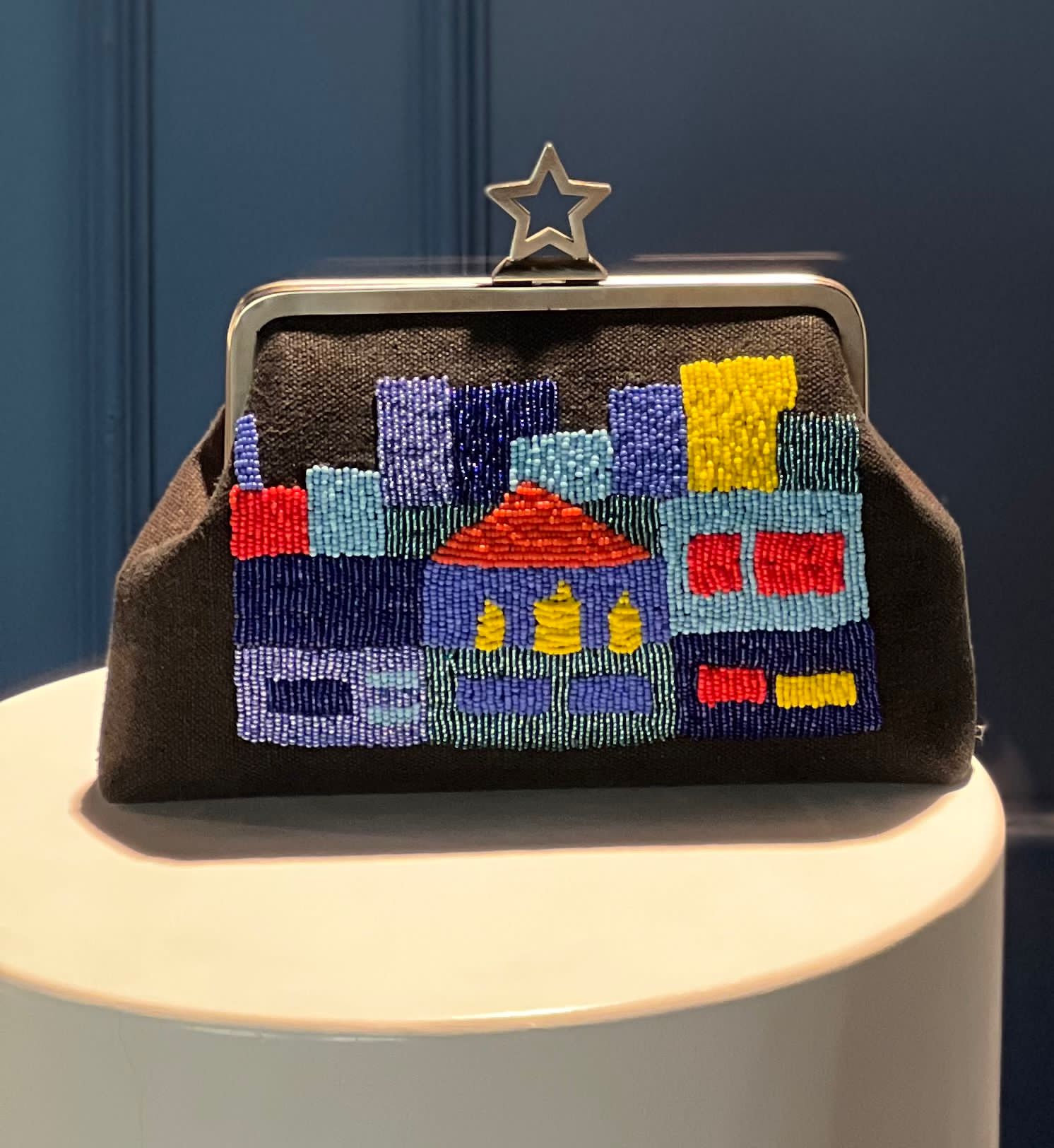 Village Clutch (Black)