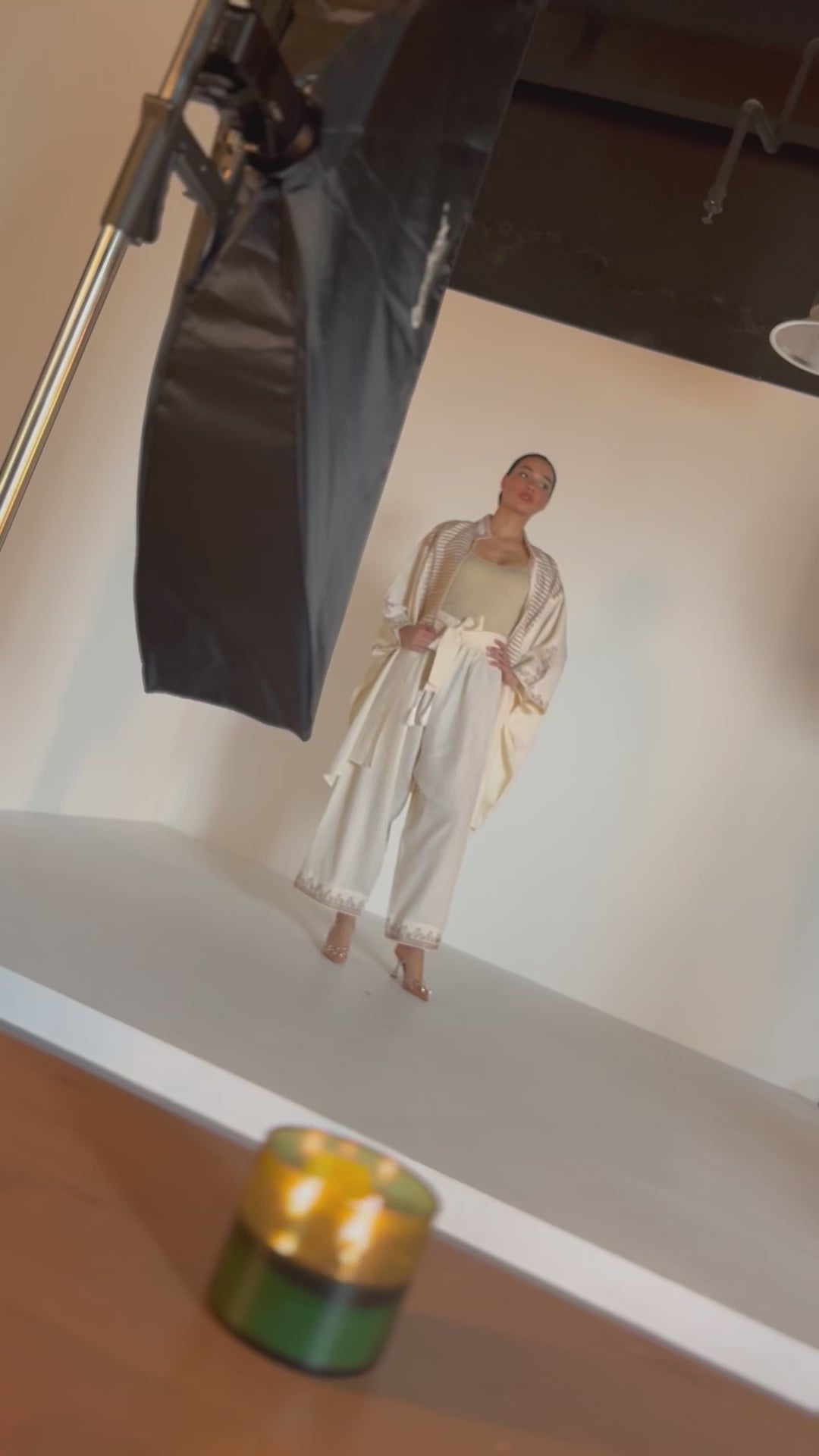 Farah Mini Cape (Perfectly Pale)